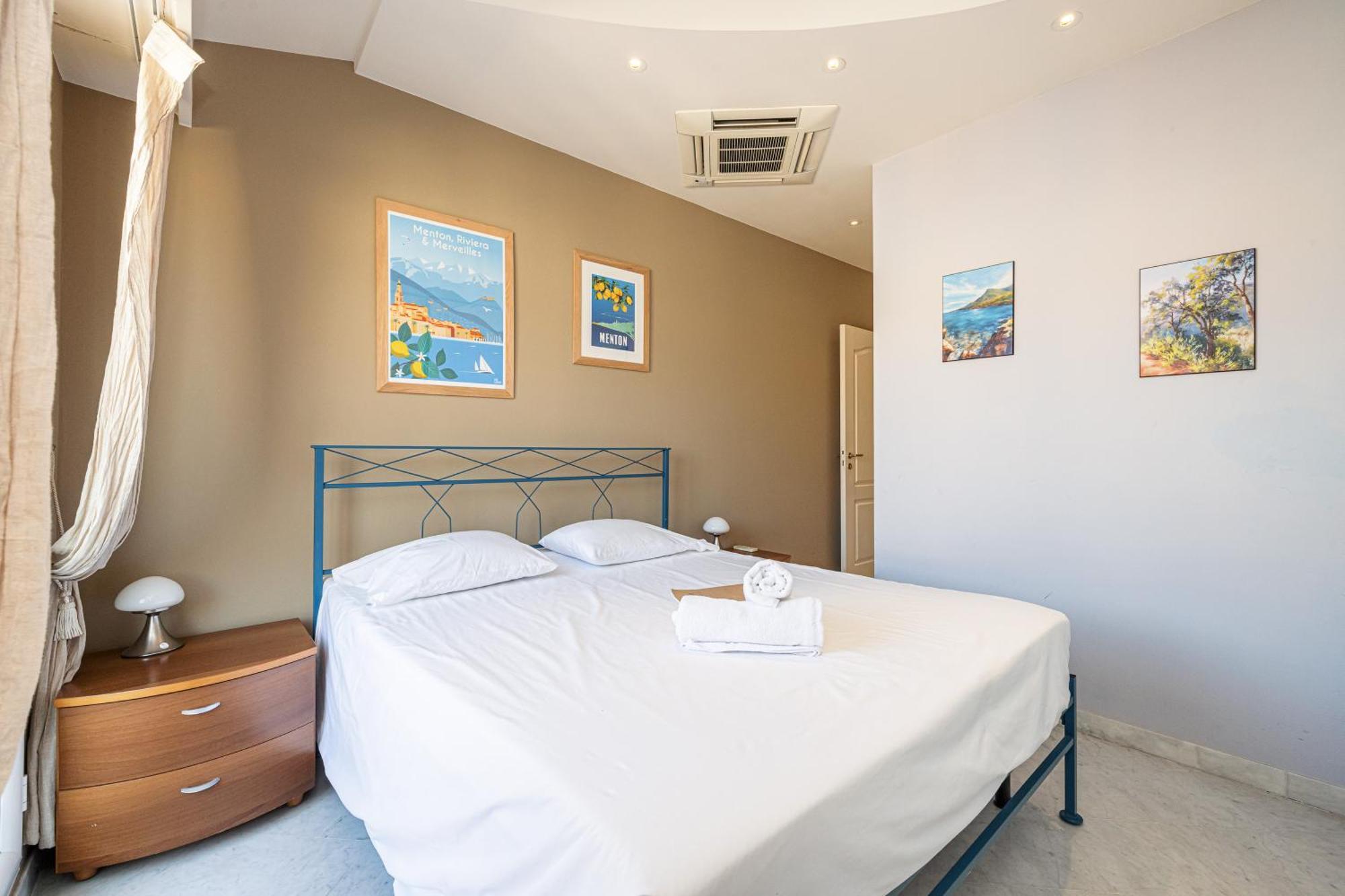 Victoria Bergamote Attic - Happy Rentals Menton Kültér fotó